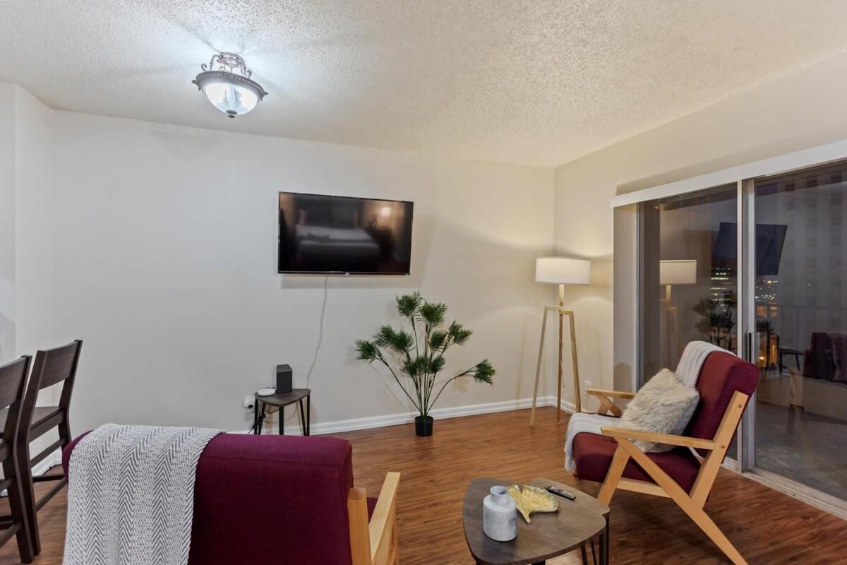 Affordable Downtown Memphis Apartment W Views Exterior photo